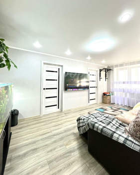 4-к квартира, вторичка, 61м2, 5/5 этаж