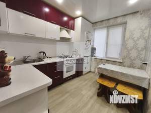 3-к квартира, вторичка, 65м2, 1/9 этаж