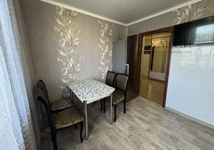 2-к квартира, вторичка, 51м2, 9/9 этаж