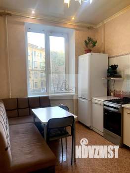 2-к квартира, вторичка, 57м2, 2/5 этаж