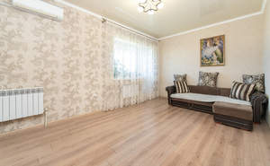 2-к квартира, вторичка, 62м2, 1/3 этаж