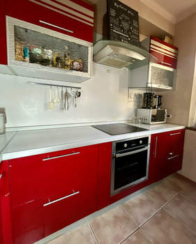 2-к квартира, вторичка, 55м2, 1/5 этаж