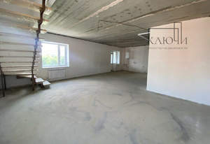 3-к квартира, вторичка, 130м2, 3/3 этаж