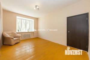 3-к квартира, вторичка, 72м2, 1/4 этаж