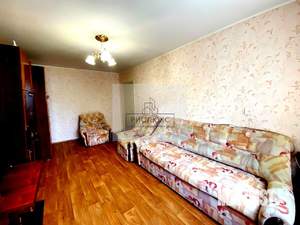 3-к квартира, вторичка, 61м2, 1/5 этаж
