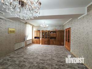 5-к квартира, вторичка, 188м2, 3/3 этаж