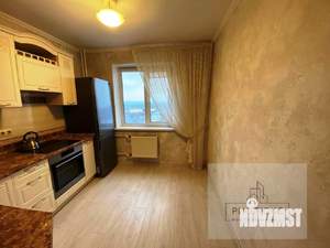 2-к квартира, вторичка, 56м2, 8/10 этаж