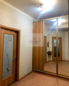 2-к квартира, вторичка, 57м2, 2/5 этаж