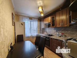 4-к квартира, вторичка, 82м2, 2/9 этаж