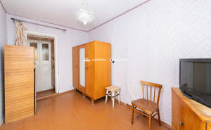 2-к квартира, вторичка, 42м2, 4/4 этаж