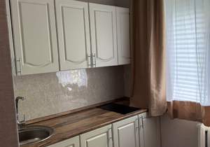2-к квартира, вторичка, 45м2, 1/5 этаж