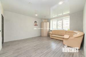 3-к квартира, вторичка, 72м2, 1/4 этаж