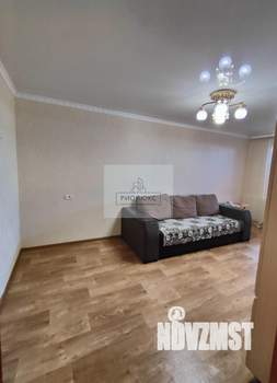 2-к квартира, вторичка, 56м2, 9/9 этаж