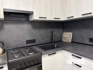 2-к квартира, вторичка, 64м2, 2/4 этаж