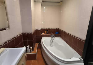 4-к квартира, вторичка, 78м2, 9/9 этаж