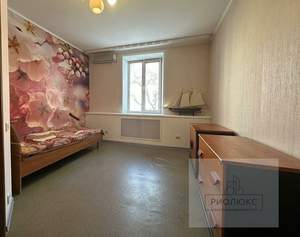 2-к квартира, вторичка, 67м2, 1/2 этаж