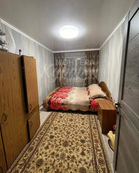 4-к квартира, вторичка, 61м2, 1/5 этаж