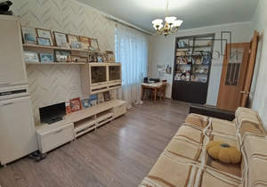 3-к квартира, вторичка, 74м2, 2/5 этаж