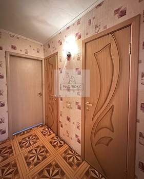 3-к квартира, вторичка, 65м2, 8/9 этаж