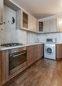 3-к квартира, вторичка, 54м2, 9/9 этаж