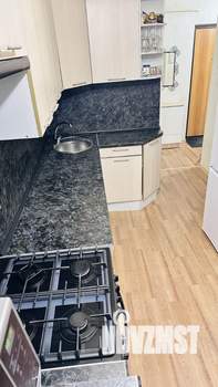 2-к квартира, вторичка, 44м2, 1/5 этаж