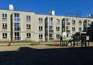 2-к квартира, вторичка, 73м2, 1/3 этаж