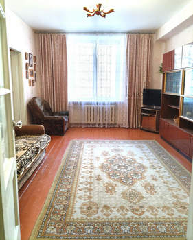2-к квартира, вторичка, 58м2, 1/5 этаж
