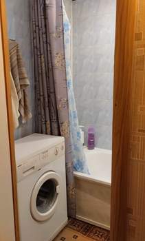 2-к квартира, вторичка, 51м2, 1/1 этаж