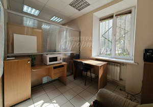 4-к квартира, вторичка, 97м2, 1/3 этаж