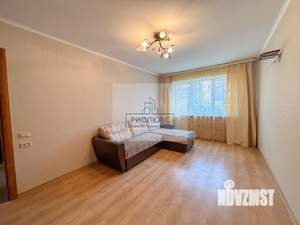 3-к квартира, вторичка, 62м2, 1/5 этаж