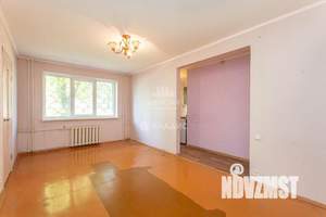 2-к квартира, вторичка, 46м2, 1/4 этаж