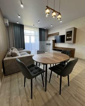 3-к квартира, вторичка, 107м2, 9/10 этаж