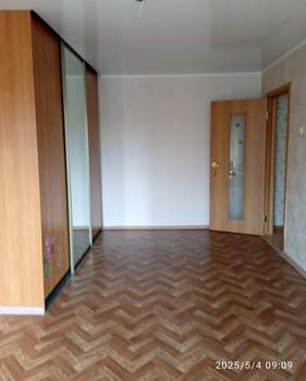 2-к квартира, вторичка, 44м2, 3/5 этаж