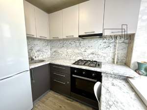 2-к квартира, вторичка, 43м2, 4/5 этаж