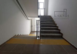 2-к квартира, вторичка, 67м2, 1/3 этаж