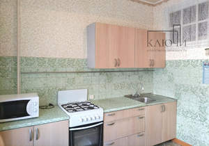 2-к квартира, вторичка, 58м2, 1/5 этаж