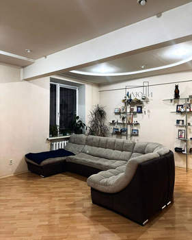 4-к квартира, вторичка, 104м2, 5/5 этаж