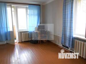 2-к квартира, вторичка, 43м2, 3/5 этаж