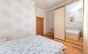 2-к квартира, вторичка, 62м2, 1/3 этаж