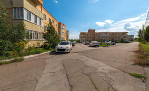 2-к квартира, вторичка, 62м2, 1/3 этаж