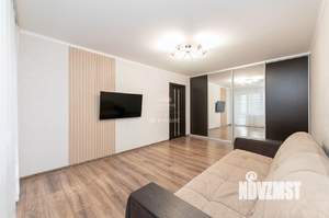 2-к квартира, вторичка, 66м2, 1/10 этаж