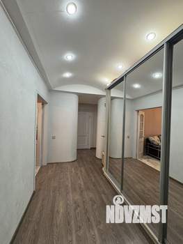 2-к квартира, вторичка, 65м2, 1/3 этаж