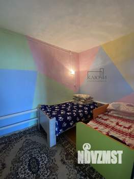 3-к квартира, вторичка, 65м2, 1/1 этаж