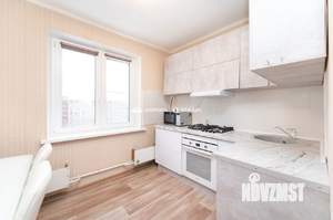 2-к квартира, вторичка, 50м2, 9/9 этаж