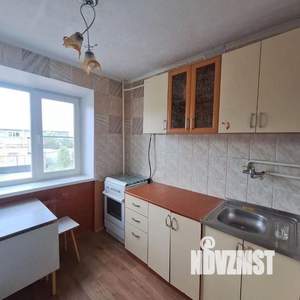 3-к квартира, вторичка, 58м2, 2/4 этаж