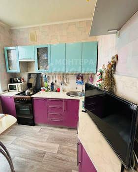 3-к квартира, вторичка, 73м2, 3/3 этаж