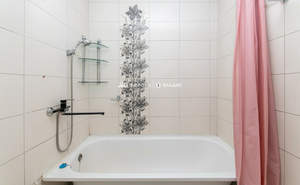 2-к квартира, вторичка, 50м2, 8/9 этаж