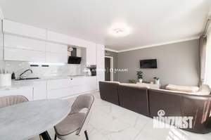 2-к квартира, вторичка, 88м2, 4/5 этаж