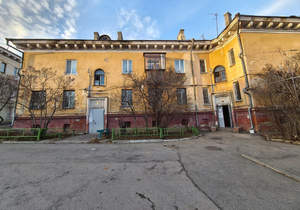 2-к квартира, вторичка, 70м2, 1/2 этаж