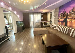4-к квартира, вторичка, 121м2, 6/10 этаж